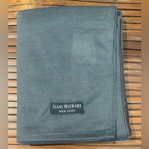 Isaac Mizrahi Scarf Wrap Blanket 46” x 50”